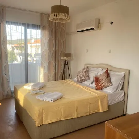 Deniz Kizi Hotel *