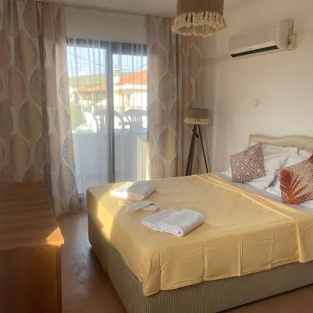 Hotel Deniz Kizi *