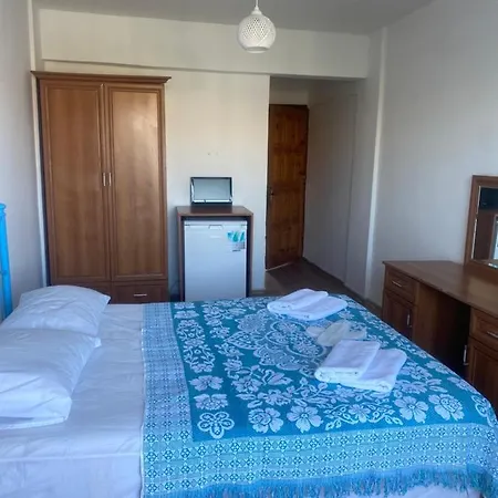 Deniz Kizi Çeşme