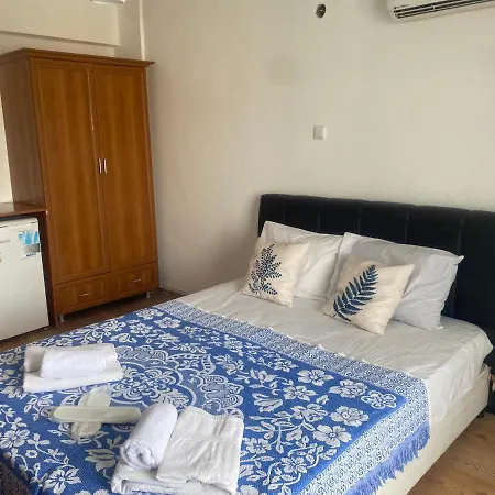 Deniz Kizi Çeşme