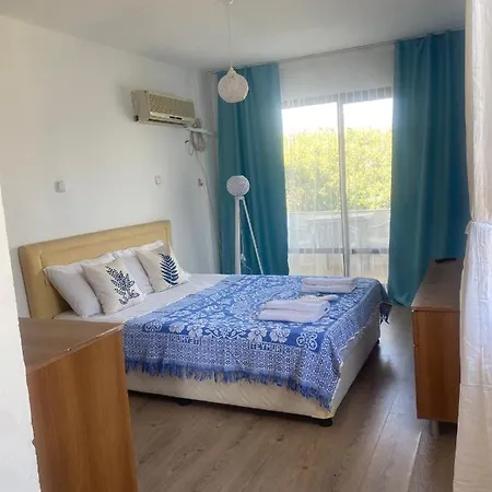 Deniz Kizi Hotel *
