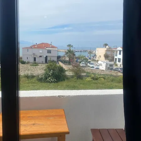 Deniz Kizi Hotel Cesme